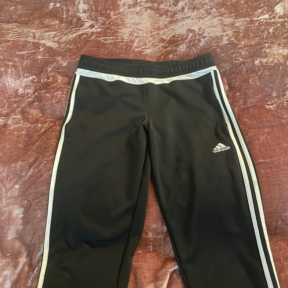 Adidas Climacool Women’s Joggers. - Picture 2 of 6